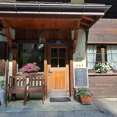 B&B Chalet Rustica Inden, Leukerbad Екстер'єр фото