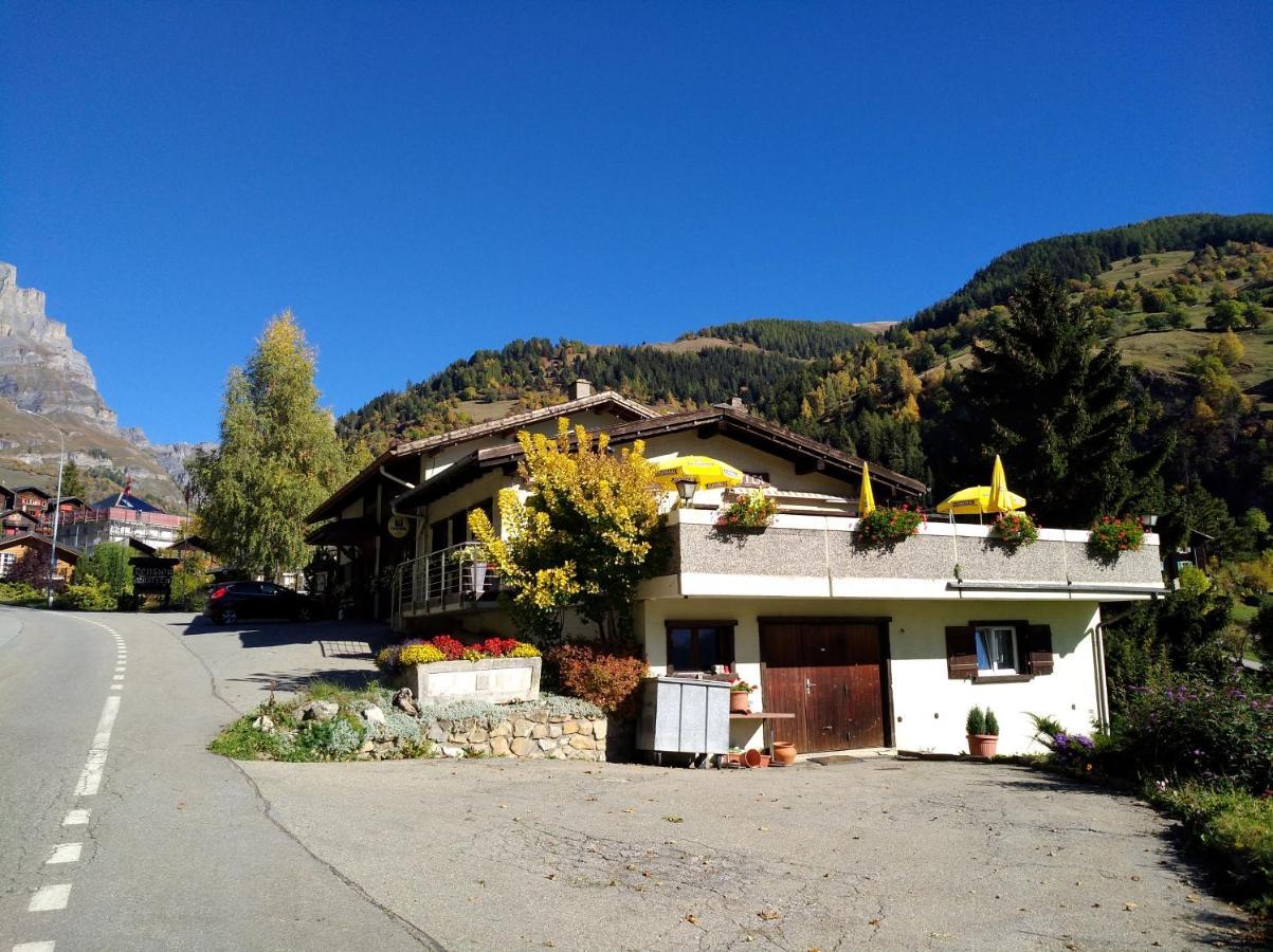 B&B Chalet Rustica Inden, Leukerbad Екстер'єр фото