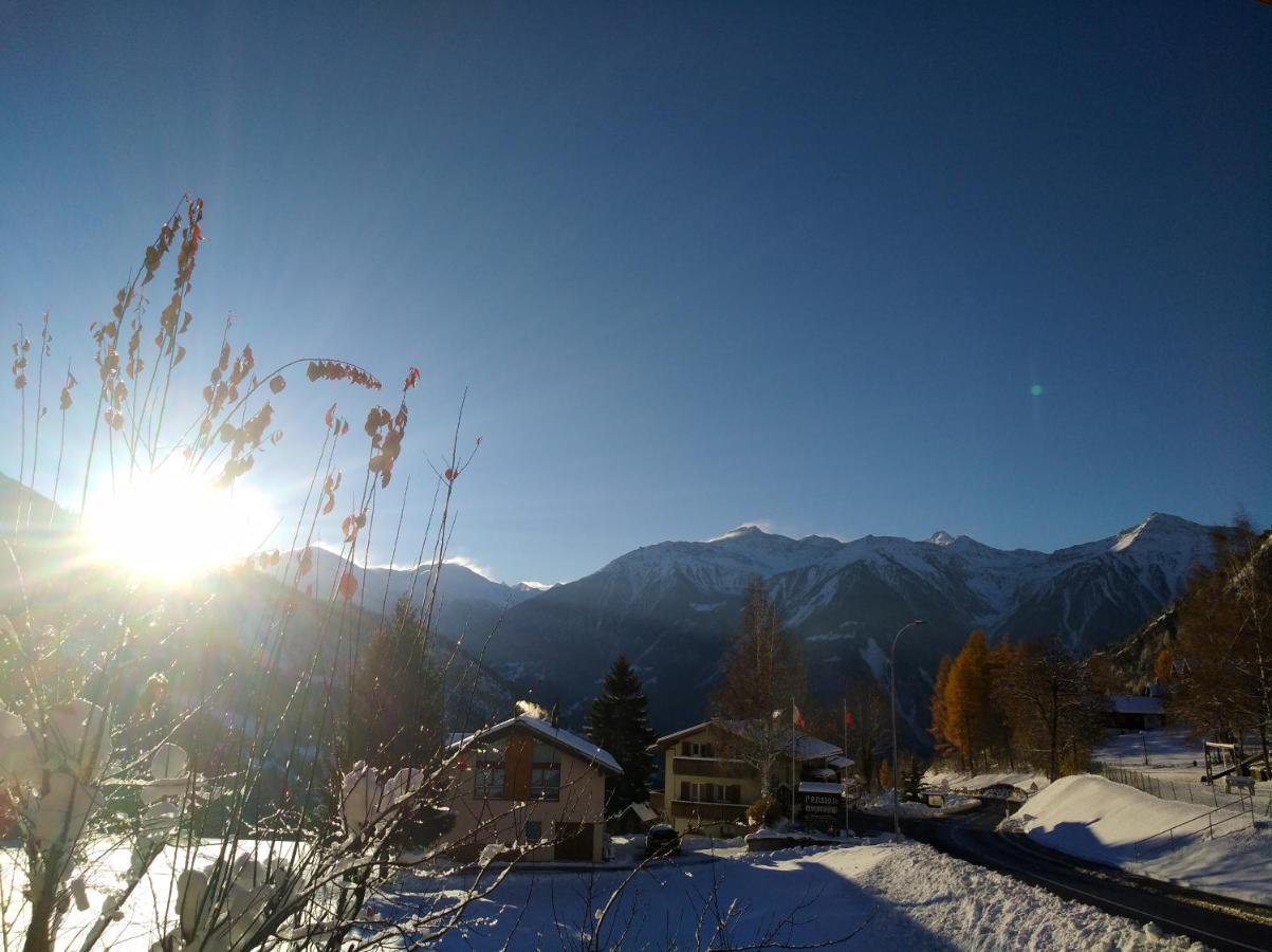 B&B Chalet Rustica Inden, Leukerbad Екстер'єр фото