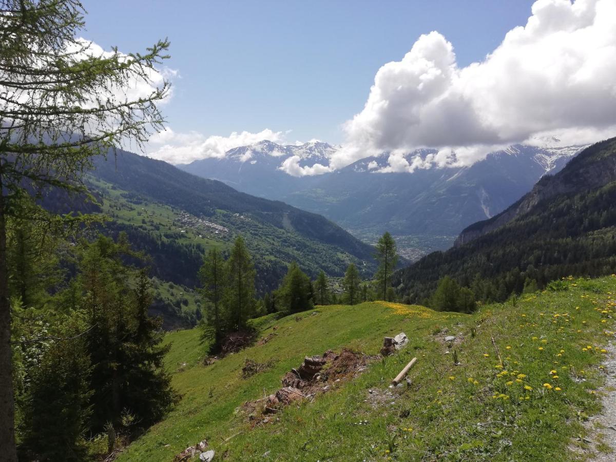 B&B Chalet Rustica Inden, Leukerbad Екстер'єр фото