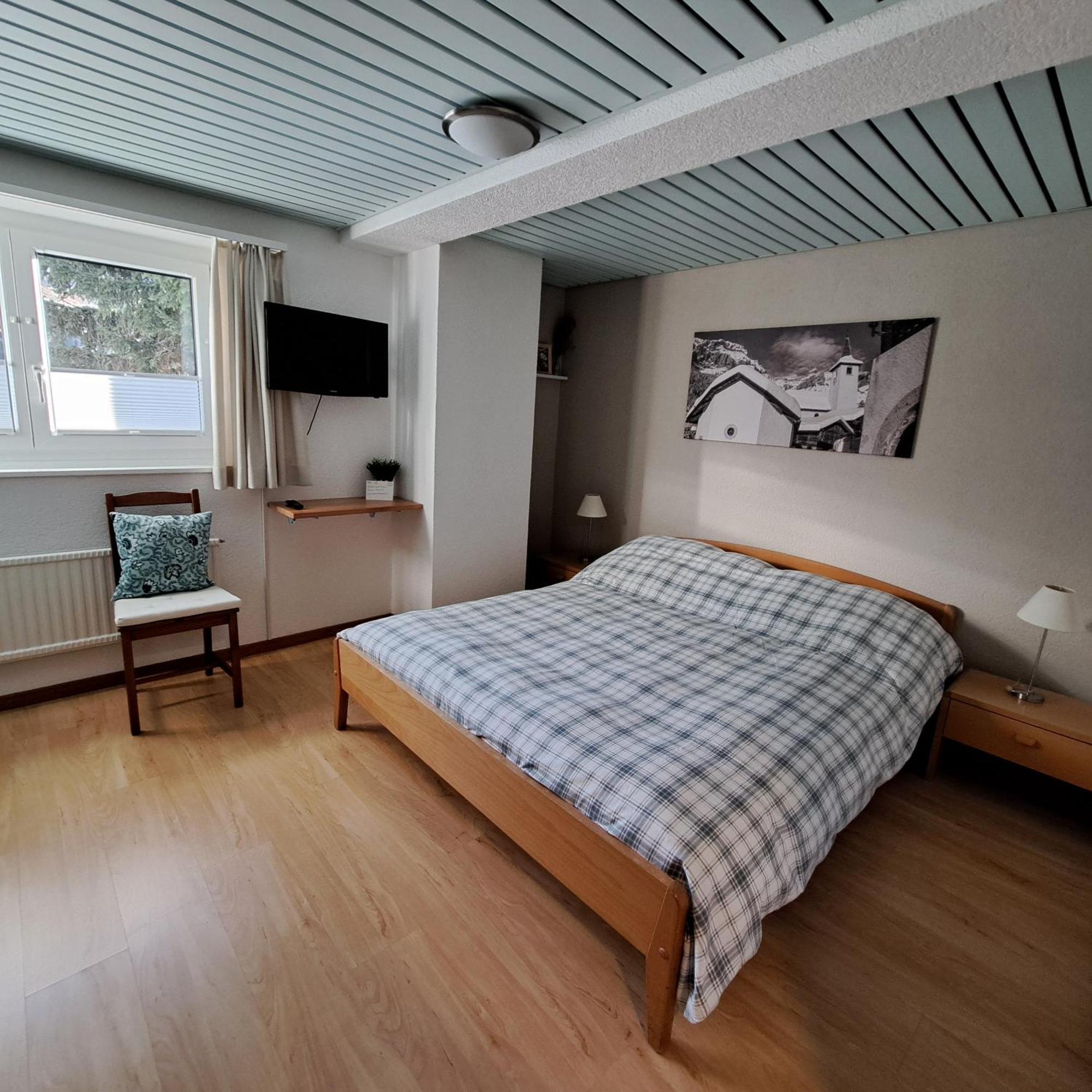 B&B Chalet Rustica Inden, Leukerbad Екстер'єр фото