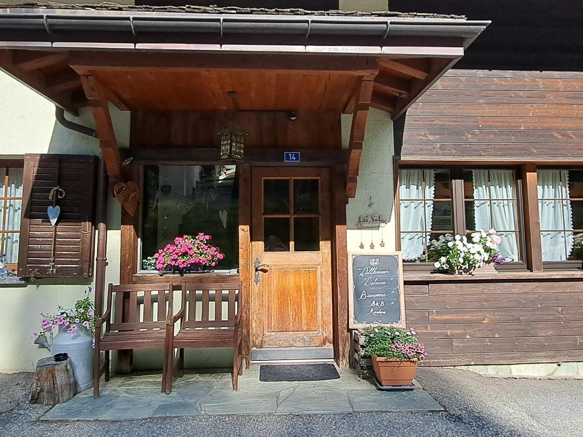 B&B Chalet Rustica Inden, Leukerbad Екстер'єр фото