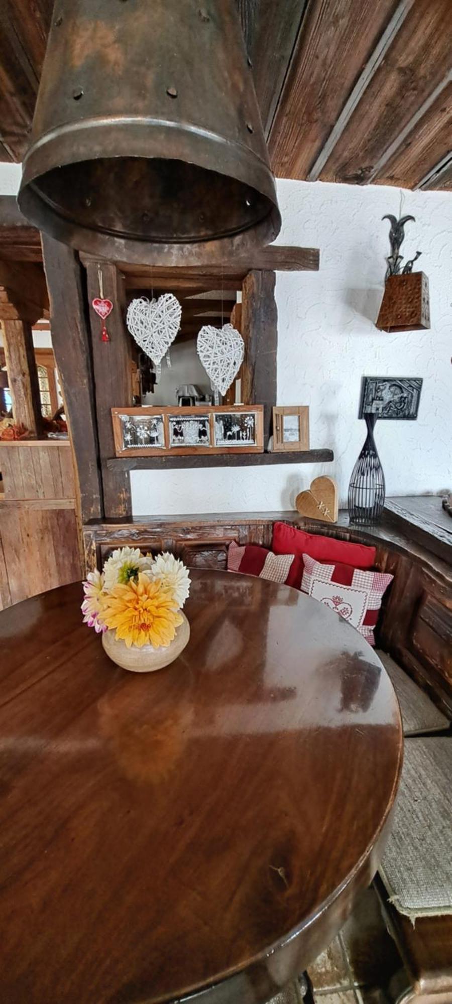 B&B Chalet Rustica Inden, Leukerbad Екстер'єр фото